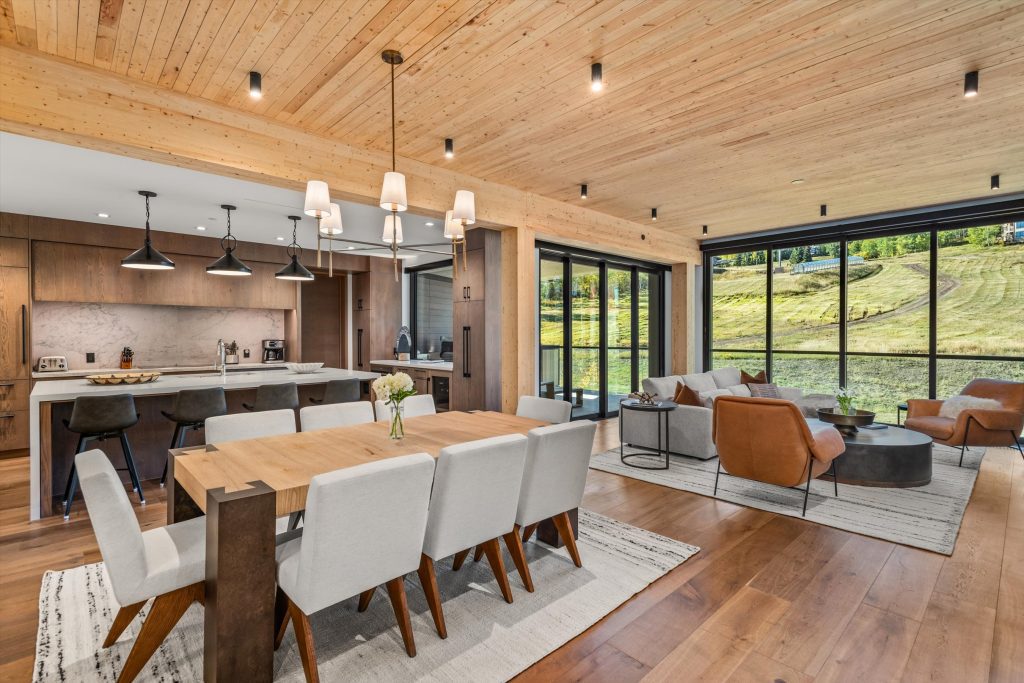 Aura Snowmass rental